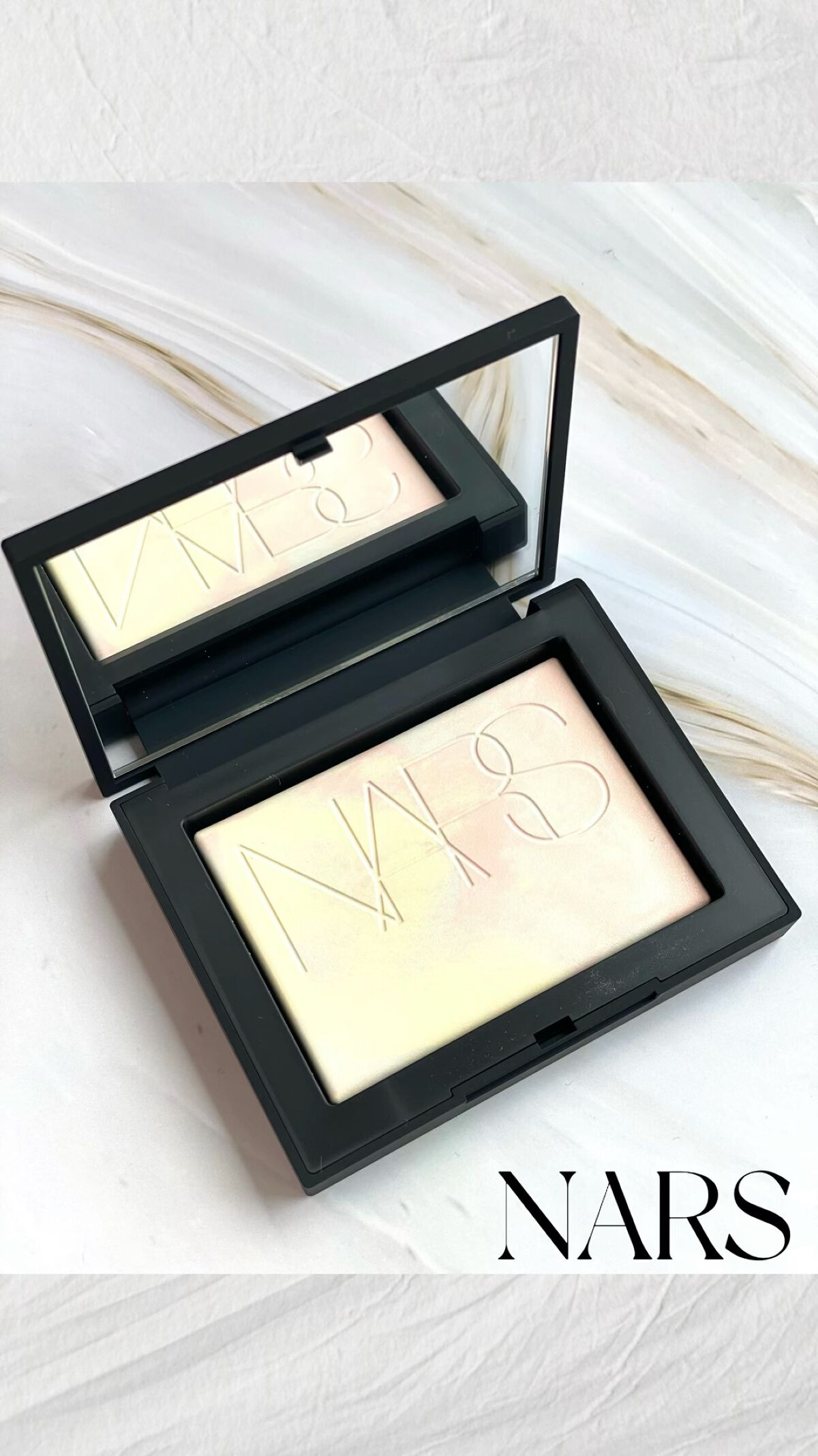 ライトリフレクティング プリズマティックパウダー/NARS/プレストパウダーの人気ショート動画