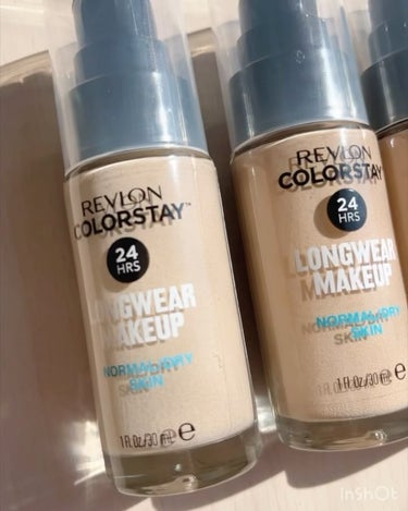 REVLON カラーステイ ロングウェア メイクアップ Dのクチコミ「乾燥肌さん集合〜🙌🏻✨

冬ってさ、肌が乾燥してるから
ファンデ馴染まなくない…🥹？
カサカサ.....」（3枚目）