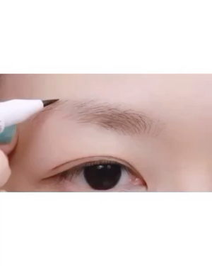 ラスティングWブロウEX/サナ ニューボーン/リキッドアイブロウの動画クチコミ1つ目