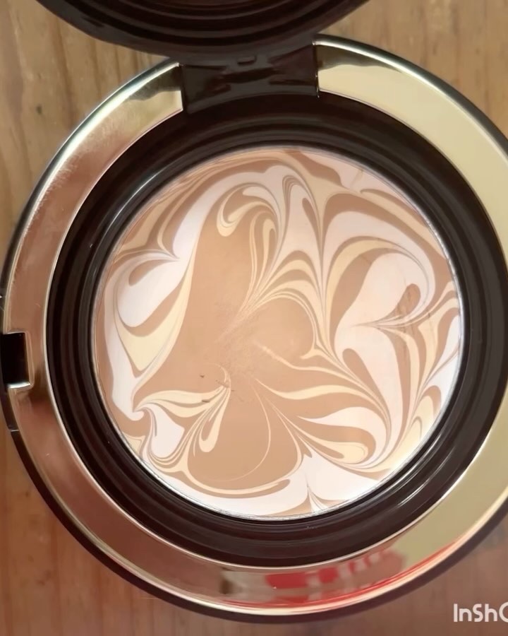 SIGNATURE ESSENCE COVER PACT　/AGE20’s/クリーム・エマルジョンファンデーションを使ったクチコミ（2枚目）