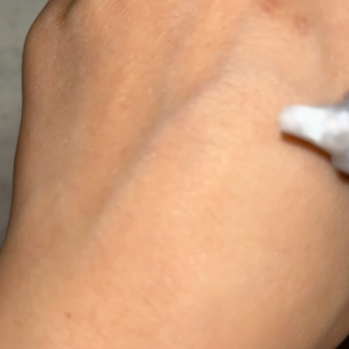 プリマヴィスタ EXマットパウダー 超オイリー肌用/プリマヴィスタ/ルースパウダーの動画クチコミ4つ目