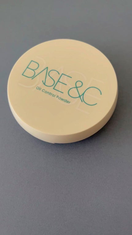 ベースアンドシー オイルコントロールパウダー /キスミー/プレストパウダーの動画クチコミ1つ目