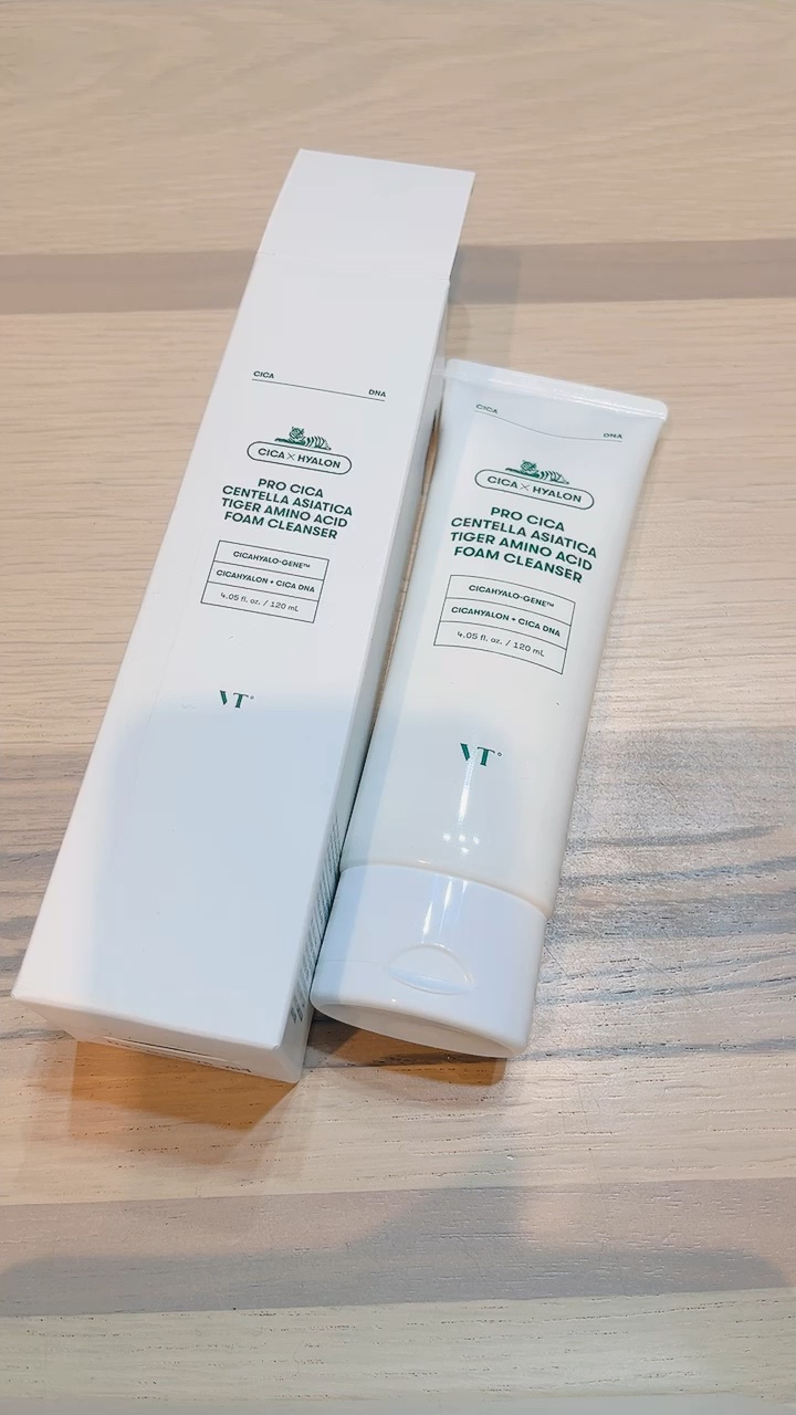 VT PRO CICA CENTELLA ASIATICA TIGER AMINO ACID FOAM CLEANSERのクチコミ「✳︎
✳︎
✳︎
VT
PRO CICA CENTELLA ASIATICA TIGER AM.....」（1枚目）