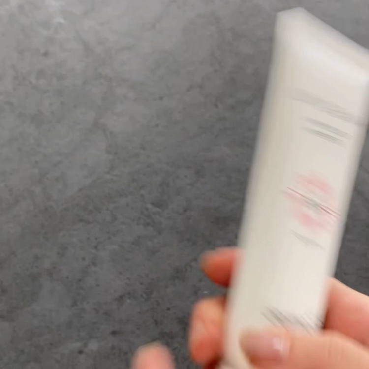 サンクリーム＋/ DermaJ/日焼け止めクリームを使ったクチコミ（3枚目）