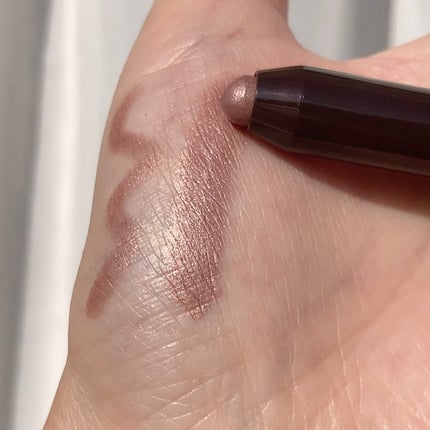 グリームオンフィットシャドウ/excel/スティックアイシャドウの動画クチコミ4つ目