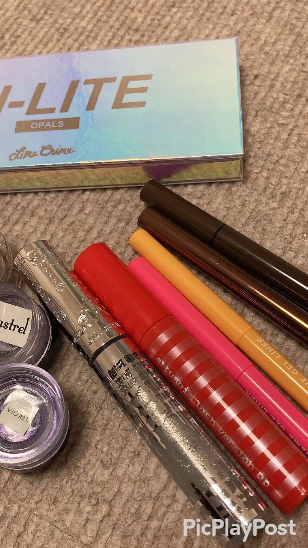 ハイライト/Lime Crime(海外)/パウダーハイライトの動画クチコミ2つ目