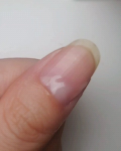 HILLSハンドネイル美容クリーム Juicy/HILLS JAPAN/ハンドクリームの動画クチコミ1つ目