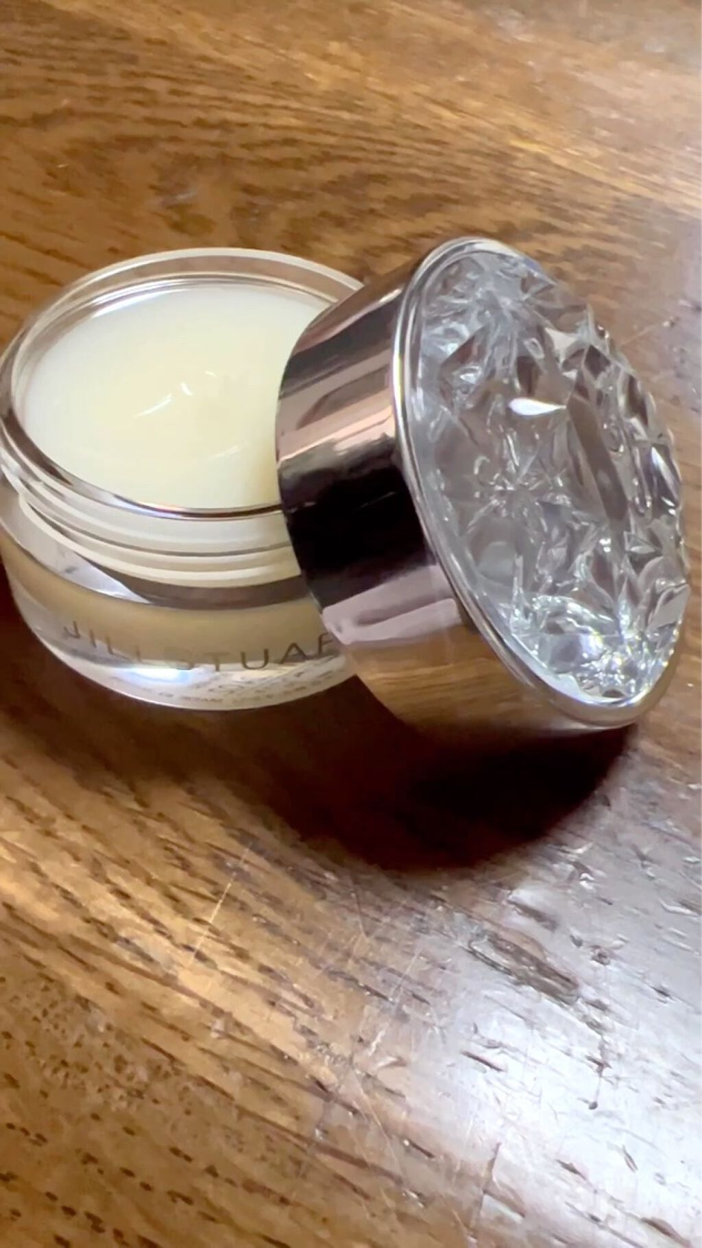 ジルスチュアート リップバーム/JILL STUART/リップバームの人気ショート動画