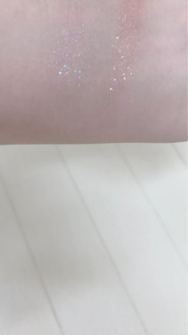 プリズム エアー シャドウ/CLIO/単色アイシャドウを使ったクチコミ（3枚目）