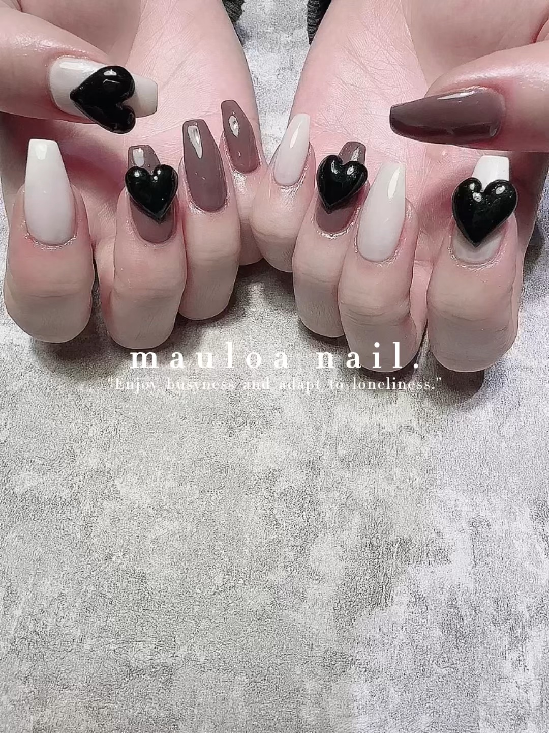 #フレンチネイル,#ネイル,#アートネイル,#春ネイル,#ミラーアートネイル,#マグネットネイル,#フレンチネイル,#セリーヌネイル,#乳白色ネイル,#手書きアートネイル,#ミラーアートネイル,#パーツネイル,#ミラーネイル,#シルバーアクセネイル,#クロムネイル,#天王寺ネイル,#秋ネイル,#ネイルやり方ネイルのネイルデザイン