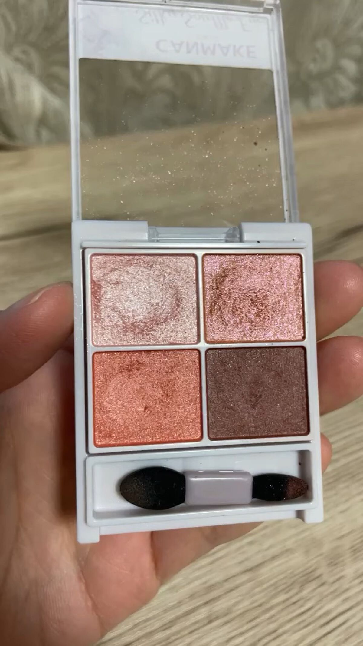 シルキースフレアイズ/キャンメイク/アイシャドウパレットを使ったクチコミ（1枚目）