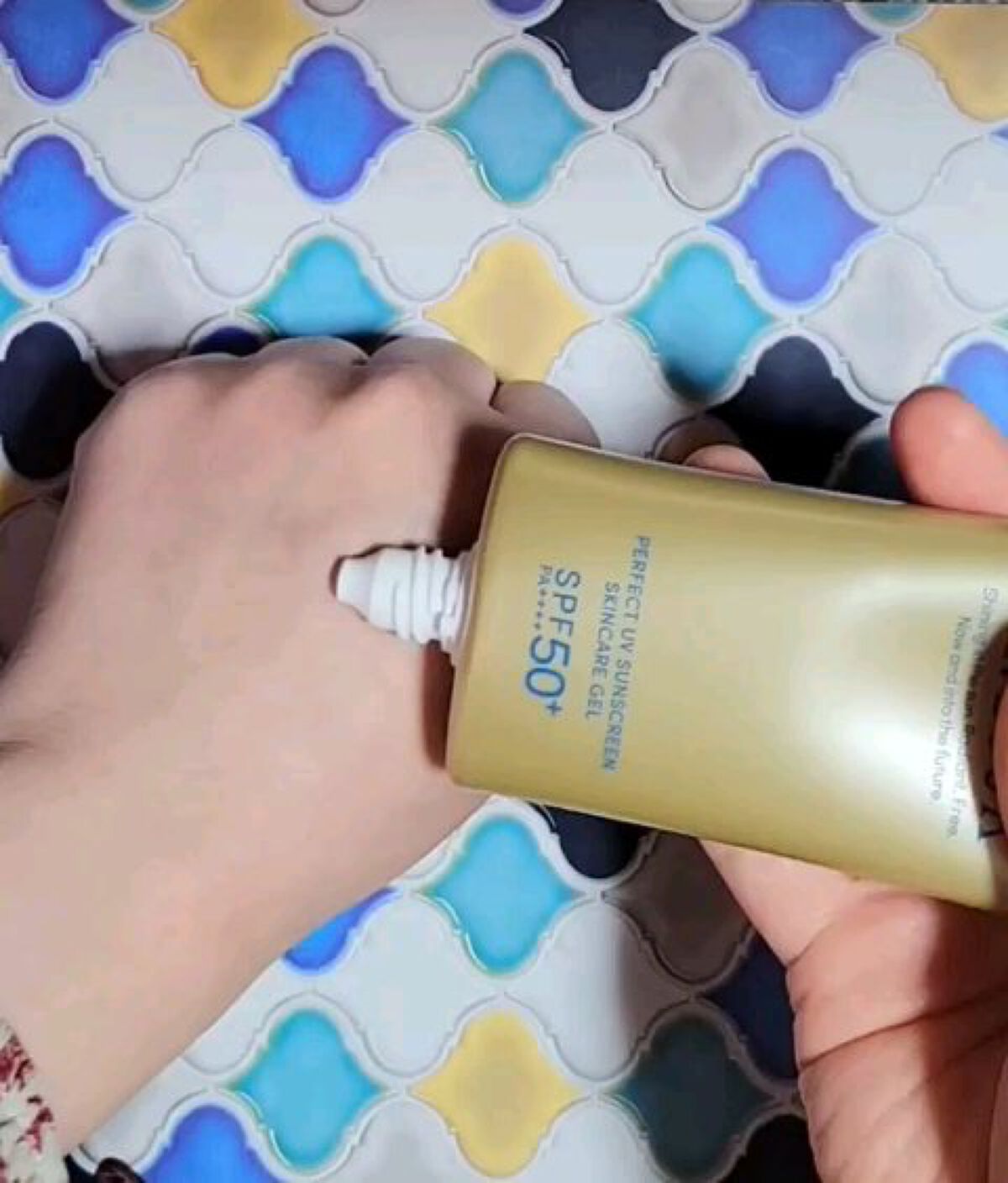 パーフェクトUV スキンケアジェル N/アネッサ/日焼け止め・UVケアを使ったクチコミ（2枚目）