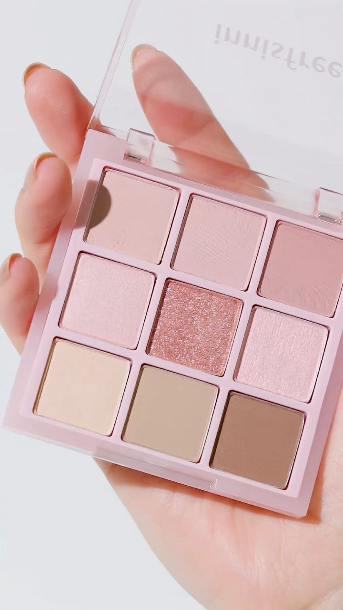 エッセンシャル　ニュートラル　アイシャドウパレット/innisfree/アイシャドウパレットを使ったクチコミ（1枚目）