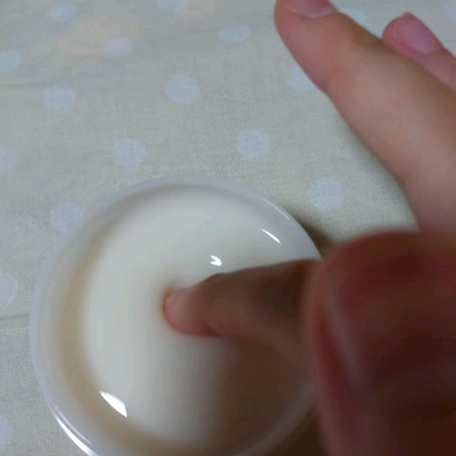 とろんと濃ジェル/なめらか本舗/オールインワン化粧品を使ったクチコミ（2枚目）