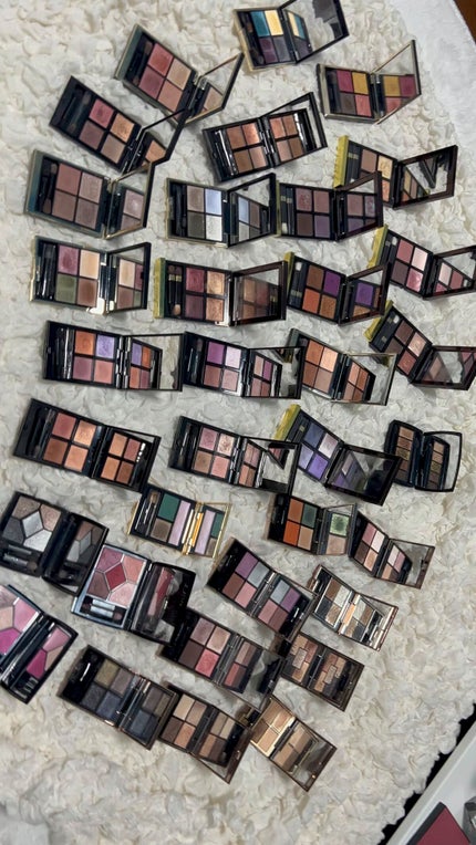 アイ カラー クォード/TOM FORD BEAUTY/アイシャドウパレットの人気ショート動画