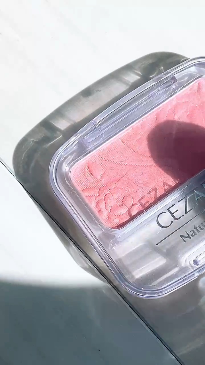 ナチュラル チークN/CEZANNE/パウダーチークを使ったクチコミ（1枚目）