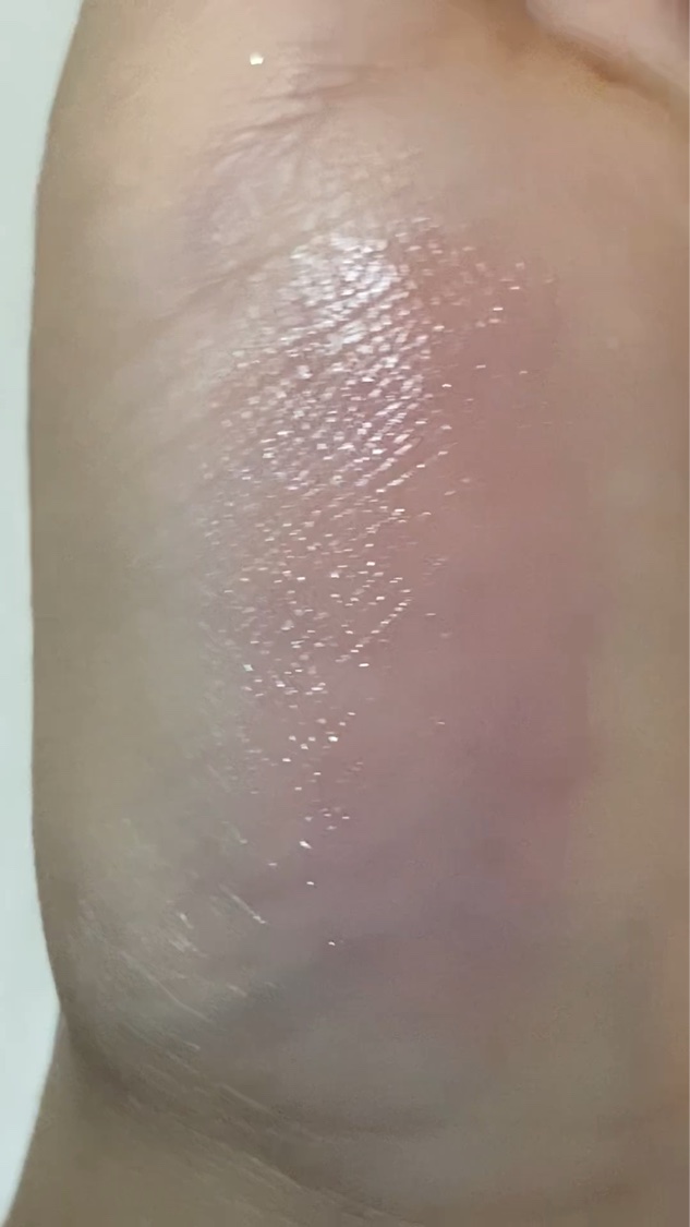 ブルーム リップ キャンディ　ブリスフルブーケ/JILL STUART/口紅の動画クチコミ1つ目