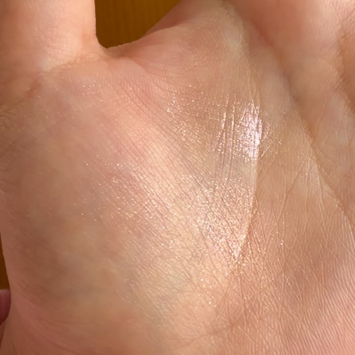 スターリーナイト グロウスティック/dasique/スティックハイライトを使ったクチコミ（2枚目）