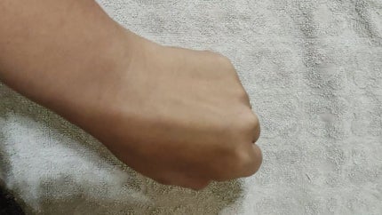 エアリーステイ BB ティント モイスト/FASIO/BBクリームの人気ショート動画