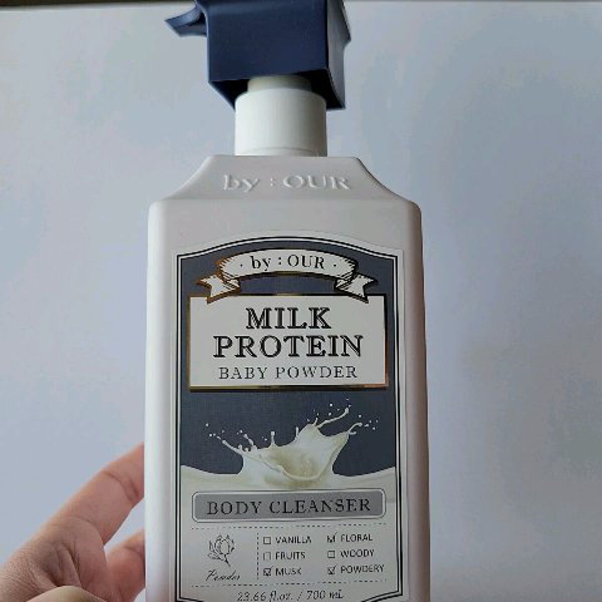 ミルクプロテイン シャンプー/ トリートメント ベビーパウダー/by : OUR/サロンシャンプーの動画クチコミ1つ目