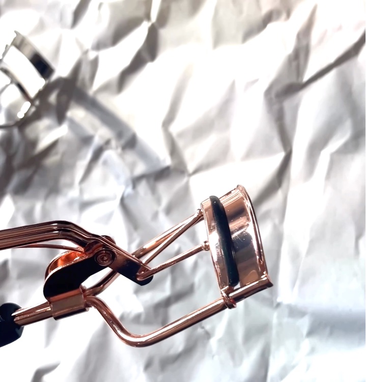 Bfull アイラッシュカーラー（ローズゴールド）【MUR-11】/ビー・エヌ/ビューラーの動画クチコミ2つ目