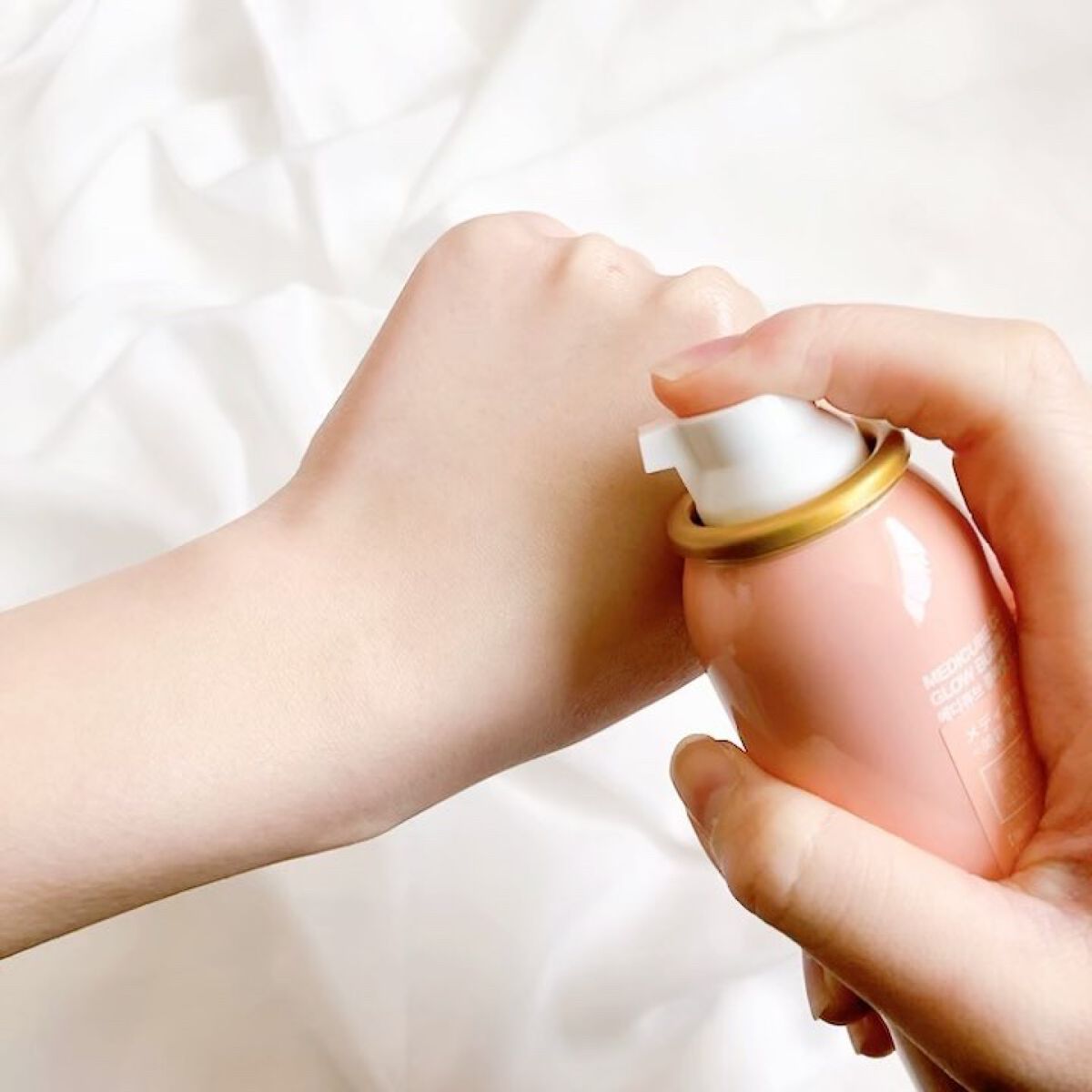 コラーゲンバブルセラム/MEDICUBE/美容液を使ったクチコミ（2枚目）