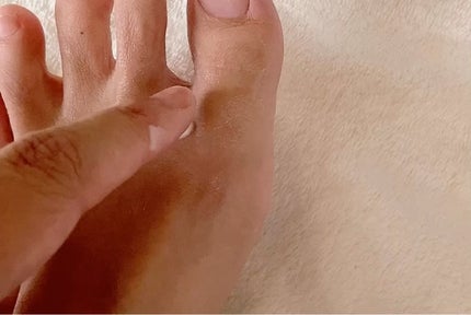 min on LIPS 「デオナチュレ足指さらさらクリーム9年間ず〜っと売上No.1足に..」(3枚目)