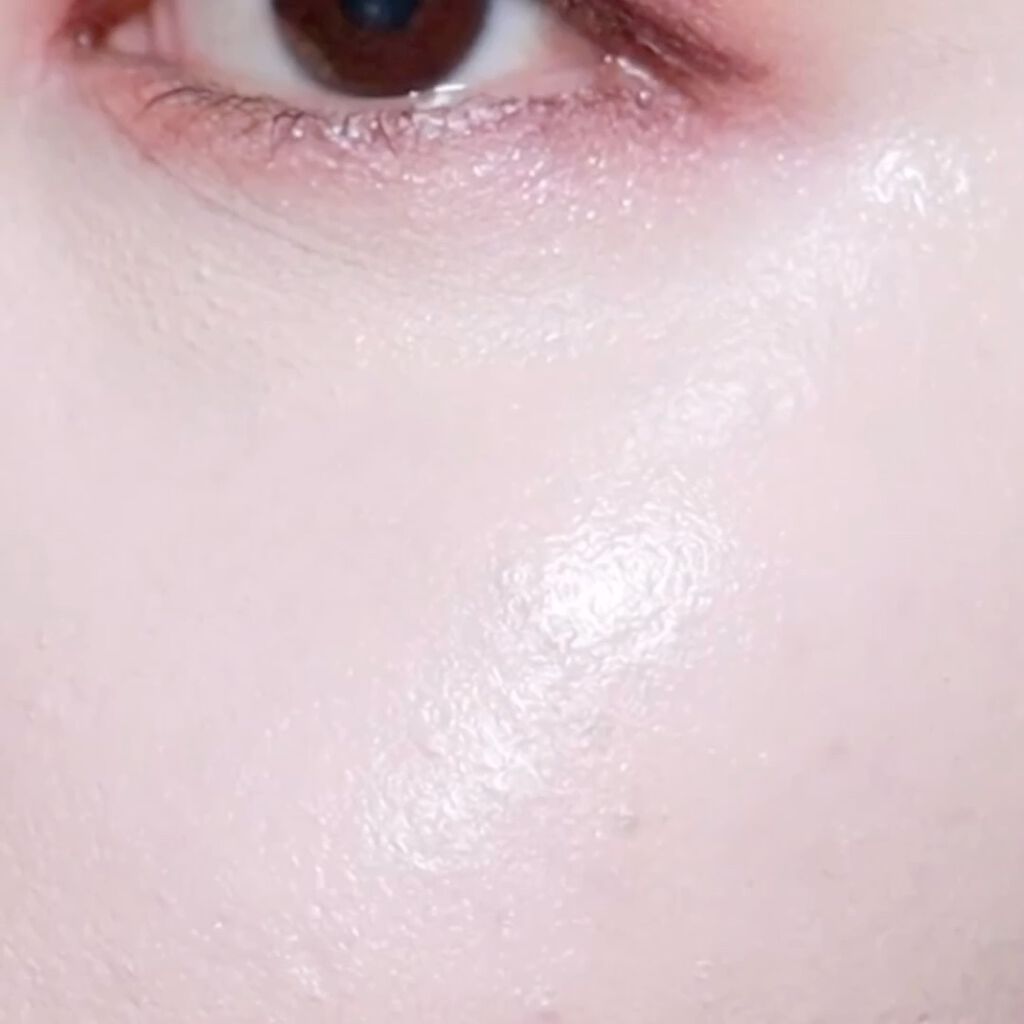 シアーフィニッシュ プレストパウダー/BOBBI BROWN/プレストパウダーの動画クチコミ5つ目