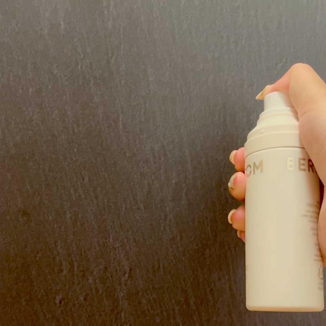 リアル ミー カーミング メイクアップ フィクサー/ベリサム/フィックスミストを使ったクチコミ（3枚目）