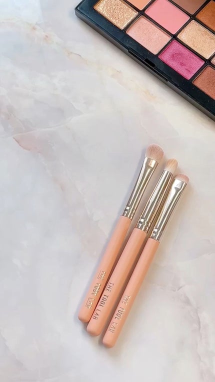 205 アイ スマッジ ブラシ/THE TOOL LAB/メイクブラシの人気ショート動画