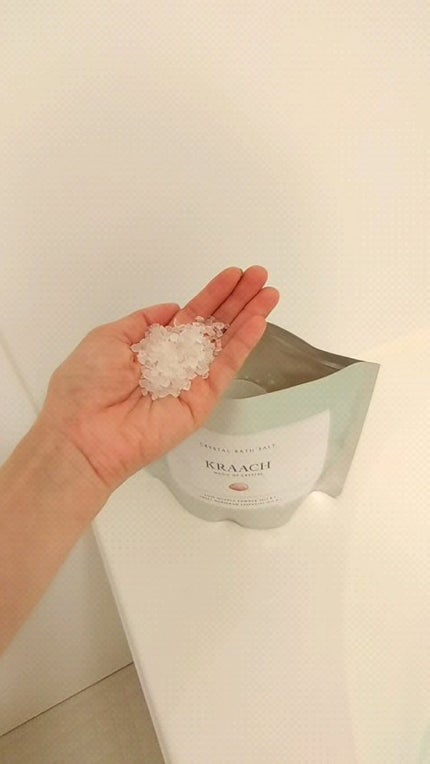 クリスタルバスソルト ローズクォーツ/KRAACH/無機塩系入浴剤の人気ショート動画