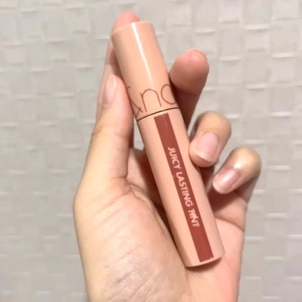 ジューシーラスティングティント/rom&nd/リップティントの人気ショート動画