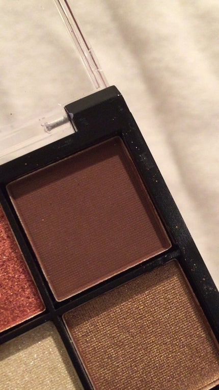 UR GLAM BLOOMING EYE COLOR PALETTE/U R GLAM/アイシャドウパレットの人気ショート動画