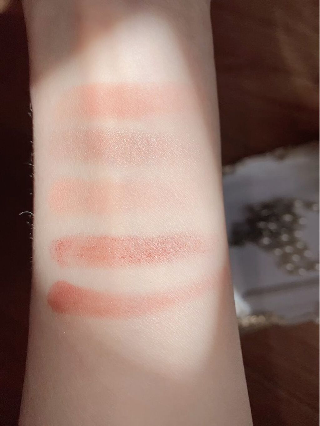 fairly dooly/MISTINE/アイシャドウパレットの動画クチコミ3つ目