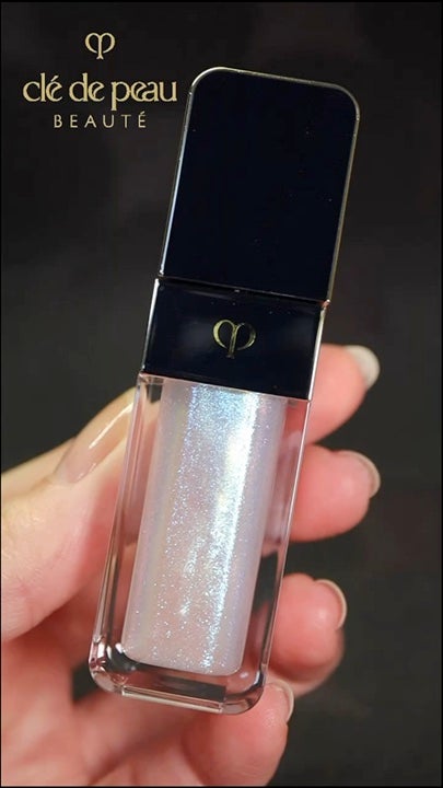 ルージュクレーム エタンスラン/クレ・ド・ポー ボーテ/口紅の人気ショート動画