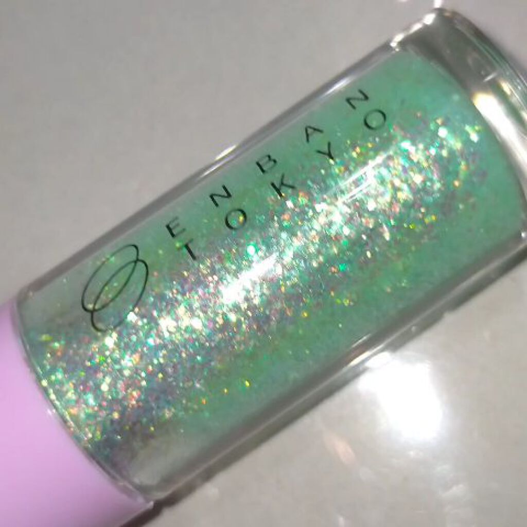 マルチグリッターカラー/ENBAN TOKYO/単色アイシャドウを使ったクチコミ（1枚目）