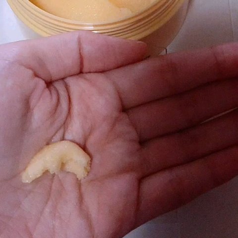 Q+Me スウィートボムタラソスクラブレモンティーの香り/AGARISM/バストケア・ヒップケアを使ったクチコミ（3枚目）