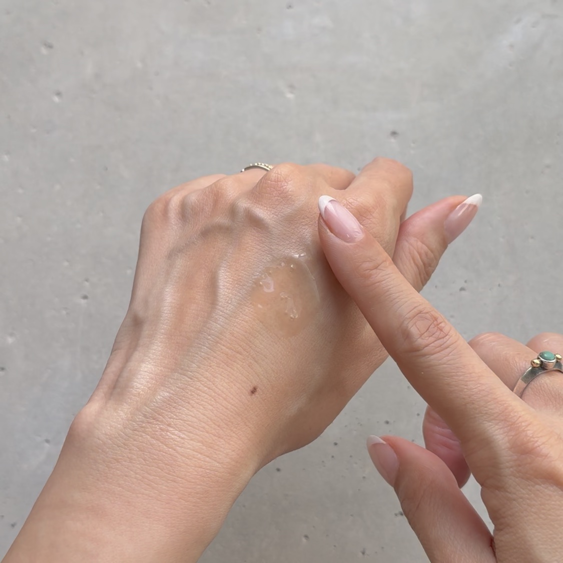 グロウキャビアアンプル/SELEVE/美容液を使ったクチコミ（3枚目）