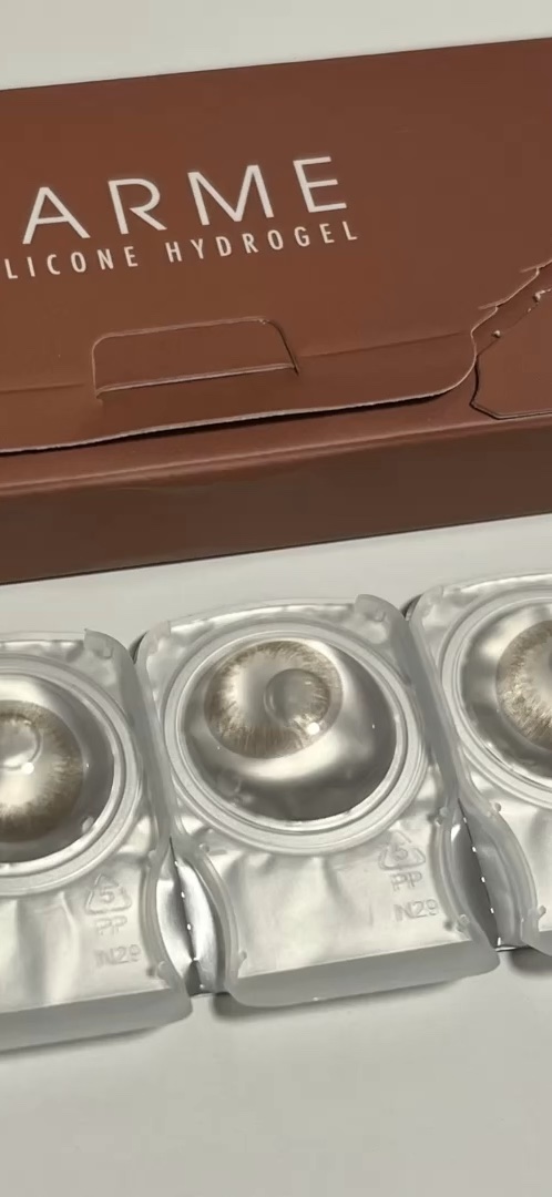 ラルム シリコーンハイドロゲル ダブルモイストUV ワンデー/LARME/カラーコンタクトレンズの動画クチコミ2つ目