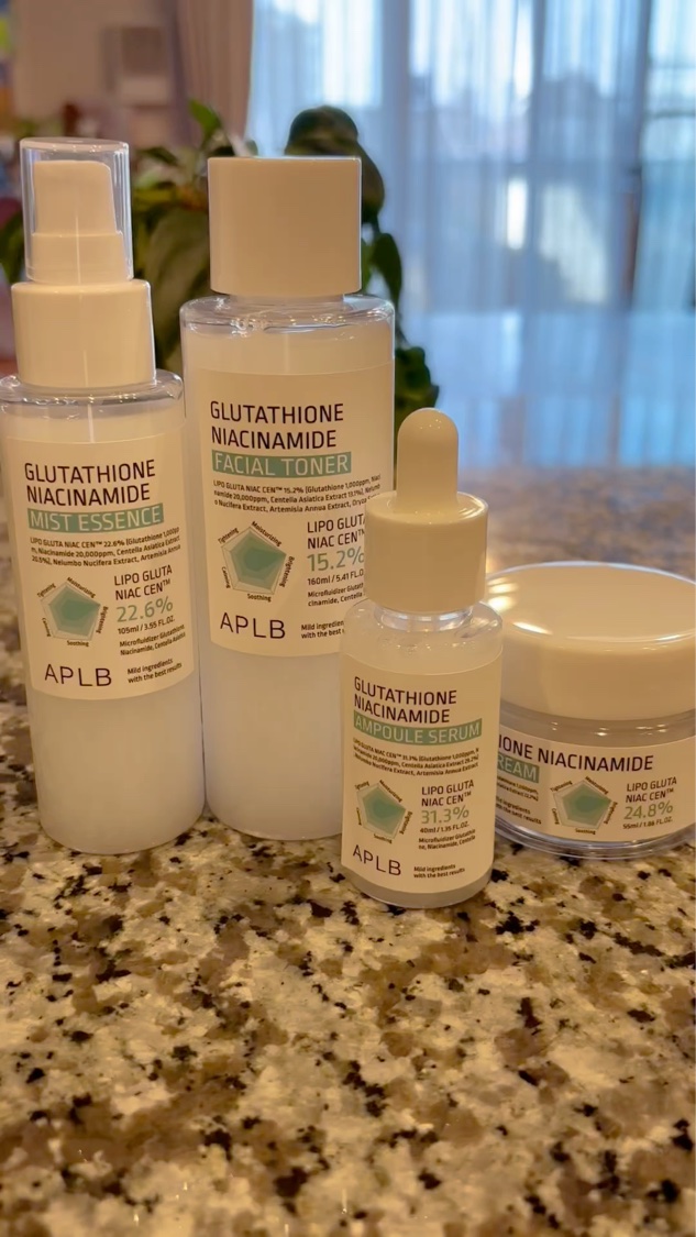 グルタチオンナイアシンアミドアンプルセラム/APLB/美容液を使ったクチコミ（2枚目）