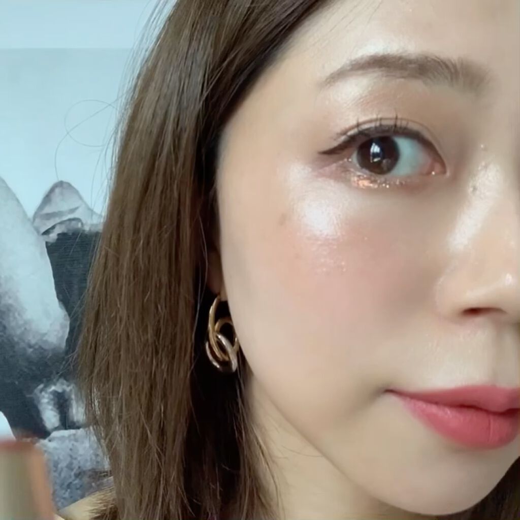 トゥルーディメンションラディアンスバーム/hince/スティックハイライトを使ったクチコミ（2枚目）