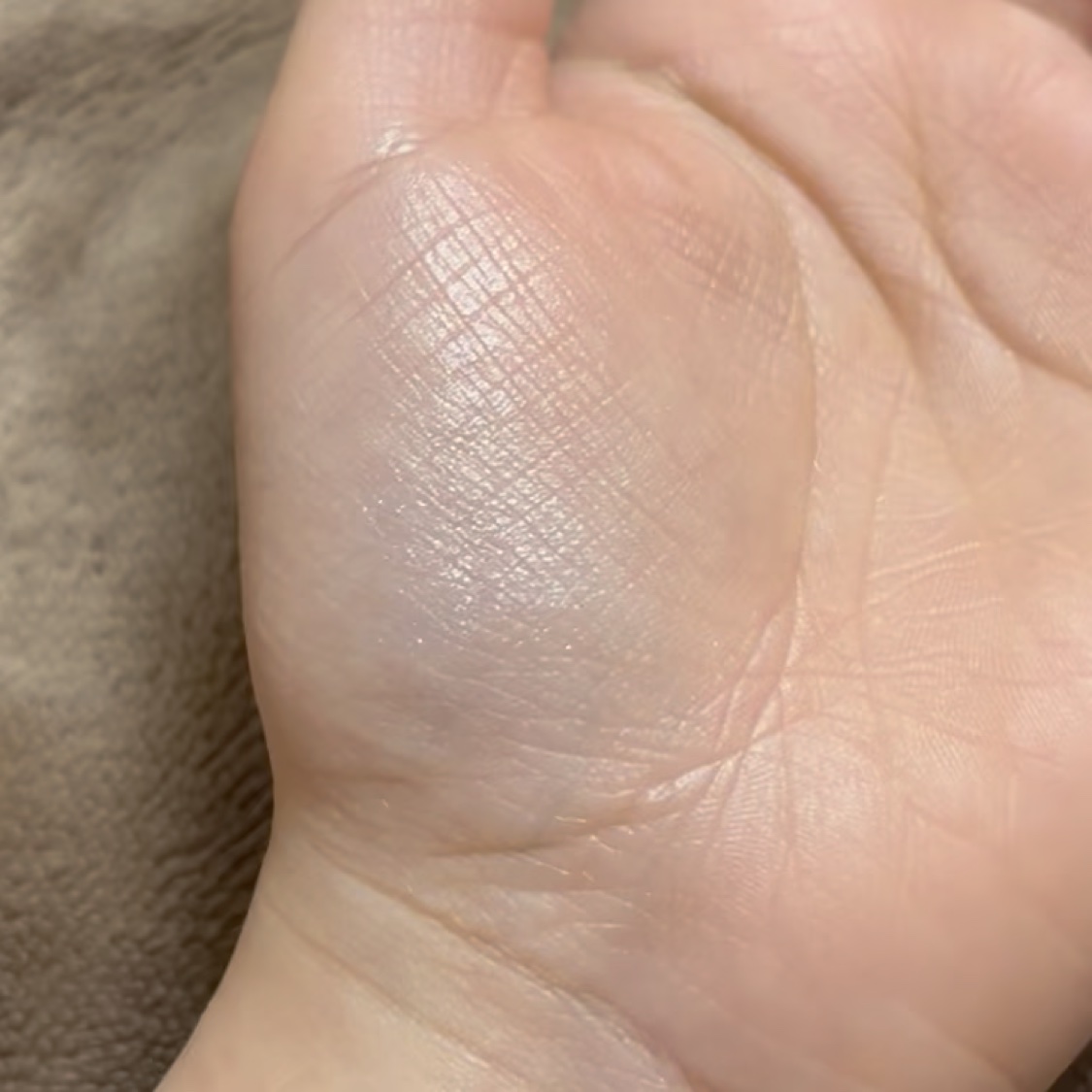 オーラデュウ プリズム イルミネーター/SHISEIDO/プレストパウダーを使ったクチコミ（2枚目）