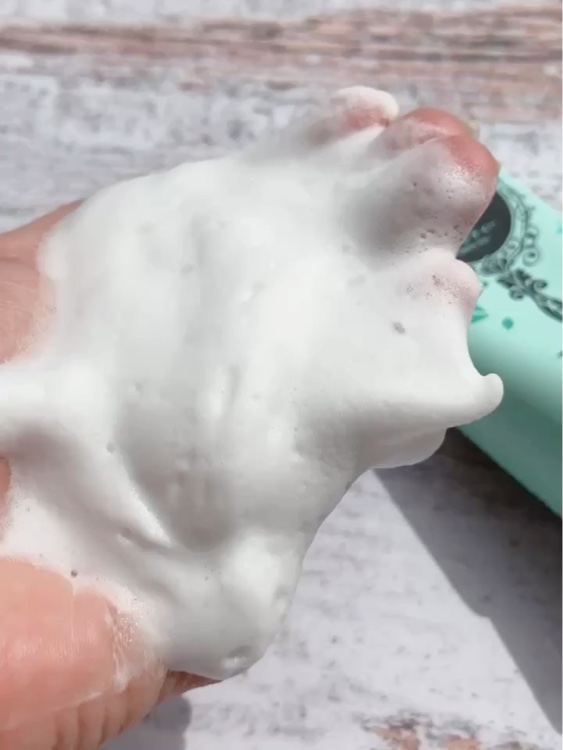 ロゼット洗顔パスタ グリーンティーの香り[洗顔フォーム]/ロゼット/洗顔フォームの動画クチコミ2つ目