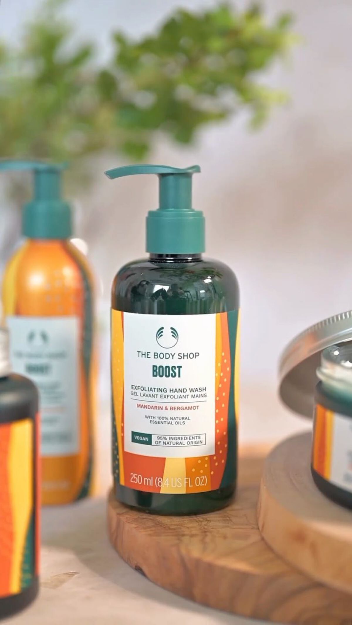 ウェルネス ヘア＆ボディウォッシュ マンダリン& ベルガモット/THE BODY SHOP/ボディソープを使ったクチコミ（1枚目）