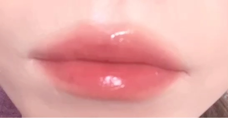 プランピーリップ/Fujiko/リップグロスを使ったクチコミ（2枚目）