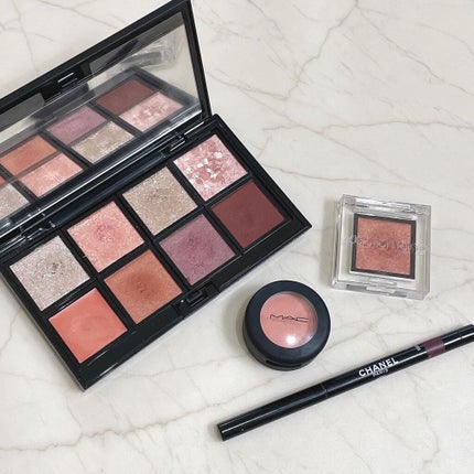 パウダー キス アイシャドウ/M・A・C/単色アイシャドウの人気ショート動画