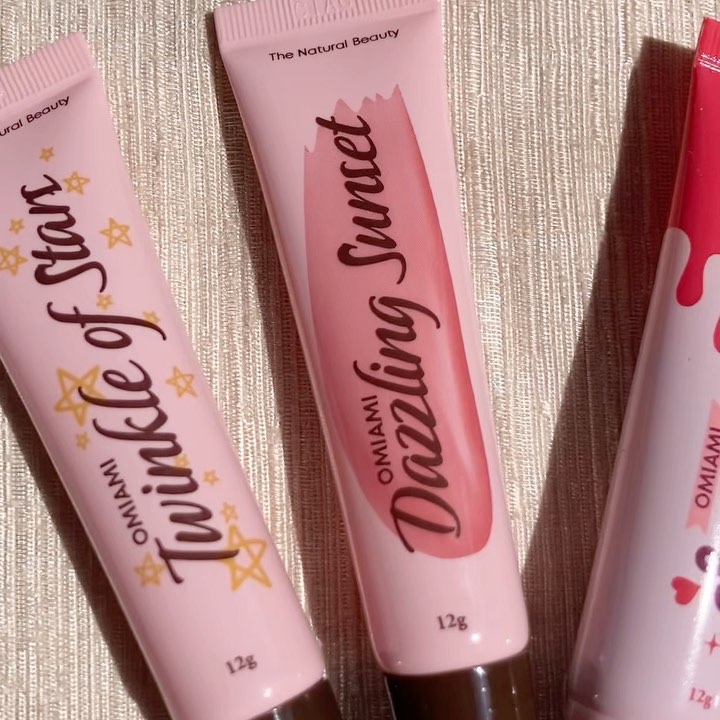 Lip Care Duo /OMIAMI/リップグロスの動画クチコミ1つ目