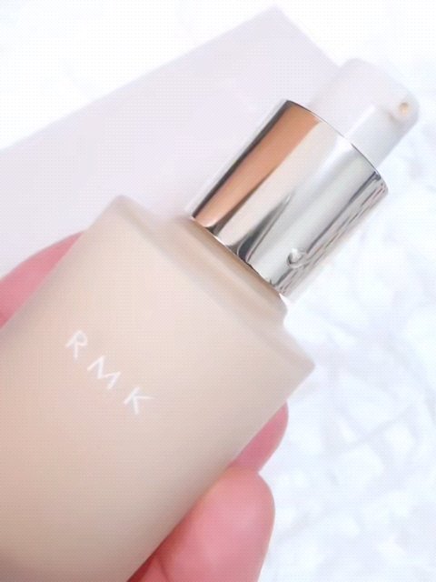 RMK リクイドファンデーション フローレスカバレッジ プラス/RMK/リキッドファンデーションを使ったクチコミ（3枚目）