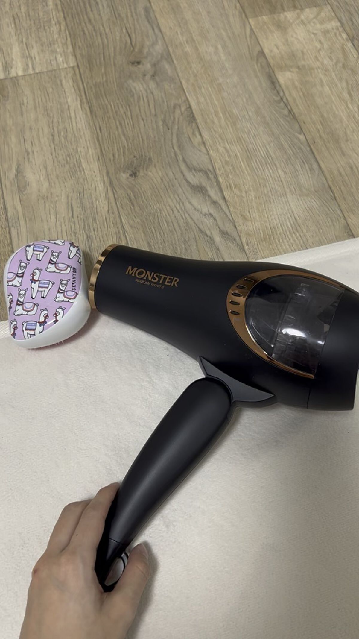 コンパクトスタイラー/TANGLE TEEZER/ヘアブラシの人気ショート動画