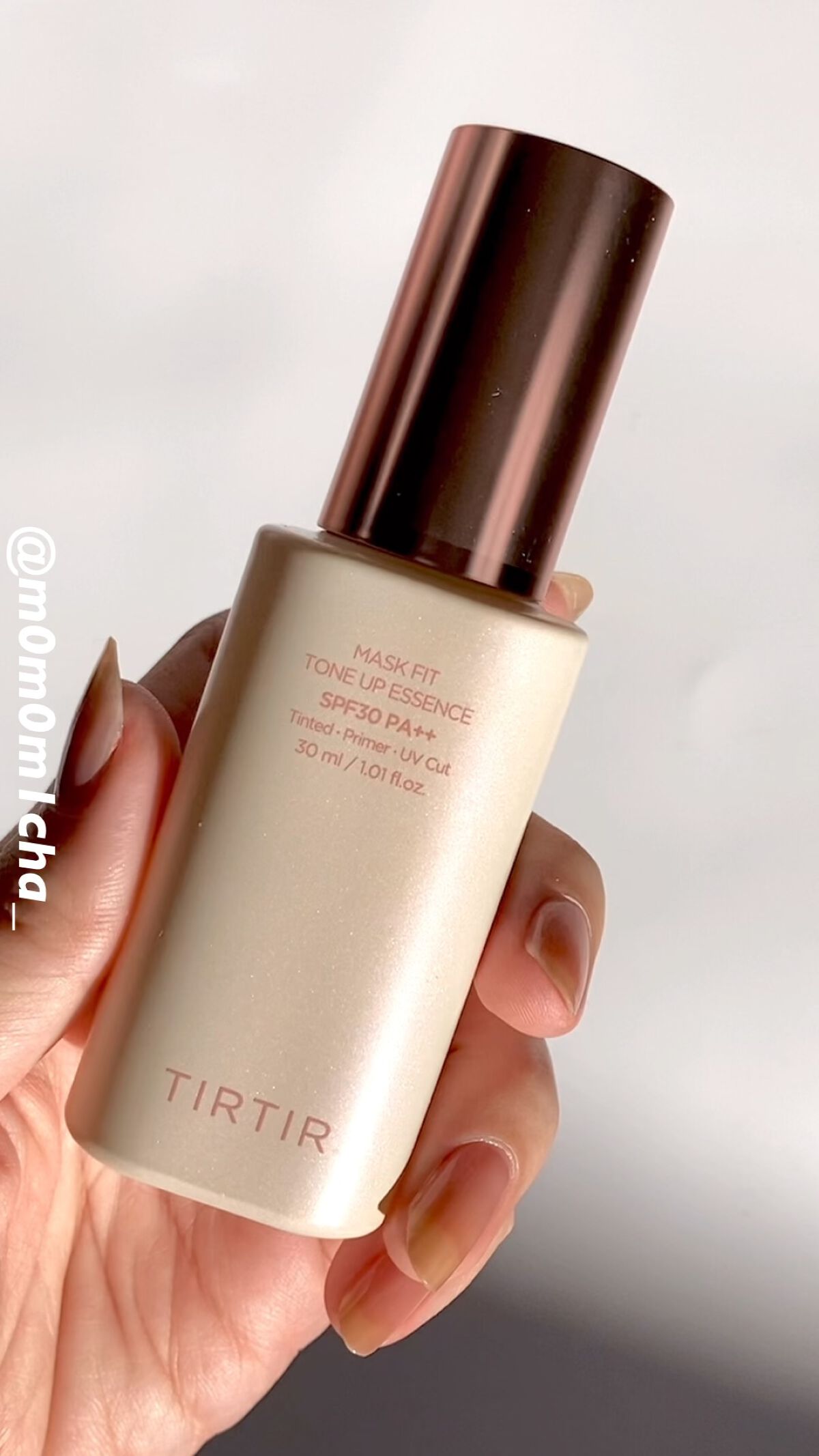 ▷TIRTIR
　マスクフィットトーンアップエッセンス

伸びが良い！
素肌っぽい仕上がり
そこそこカバー力もあります🫶

TIRTIRさんにいただきました